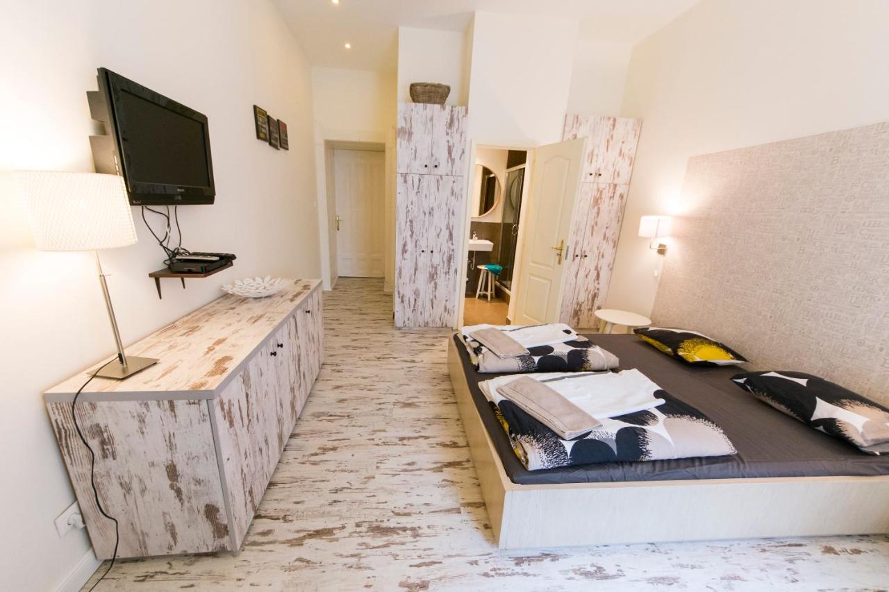 בודפשט Central 5 Guest House מראה חיצוני תמונה